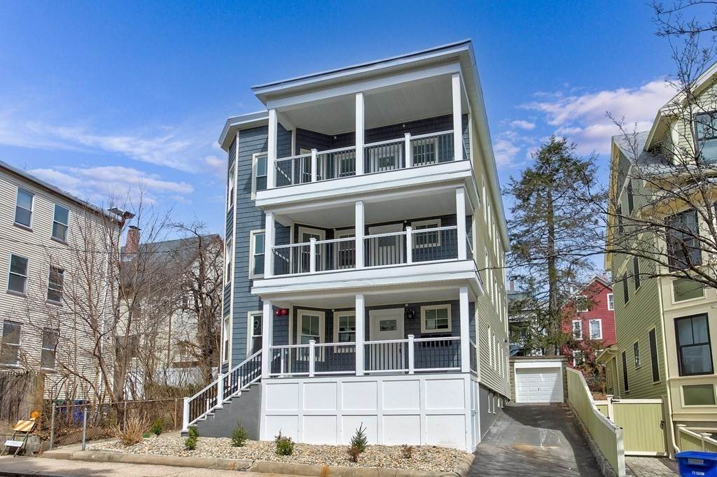 25 Cleveland St - Photo 1