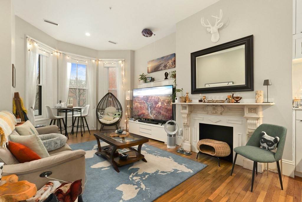 433 Columbus Ave - Photo 1