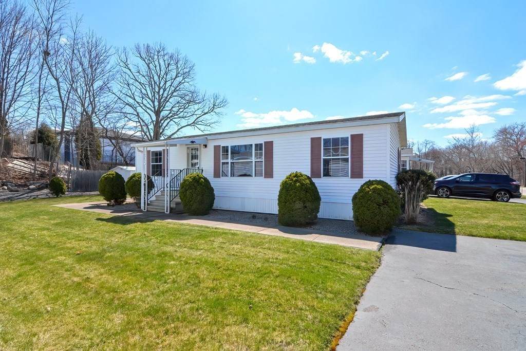 637 South Washington Street - Photo 1