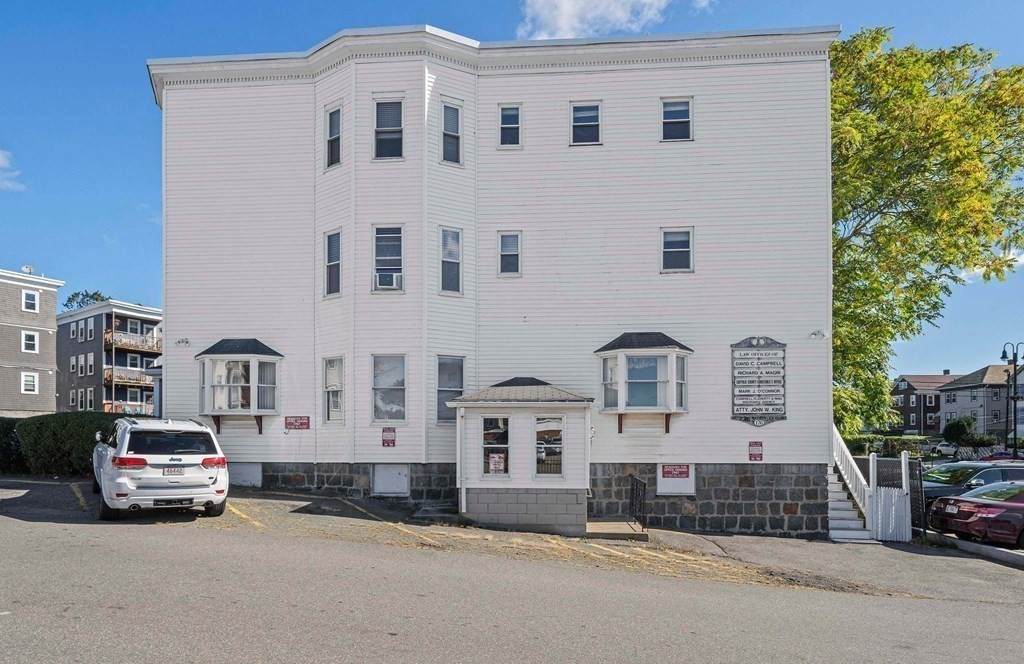 176 Minot St - Photo 1