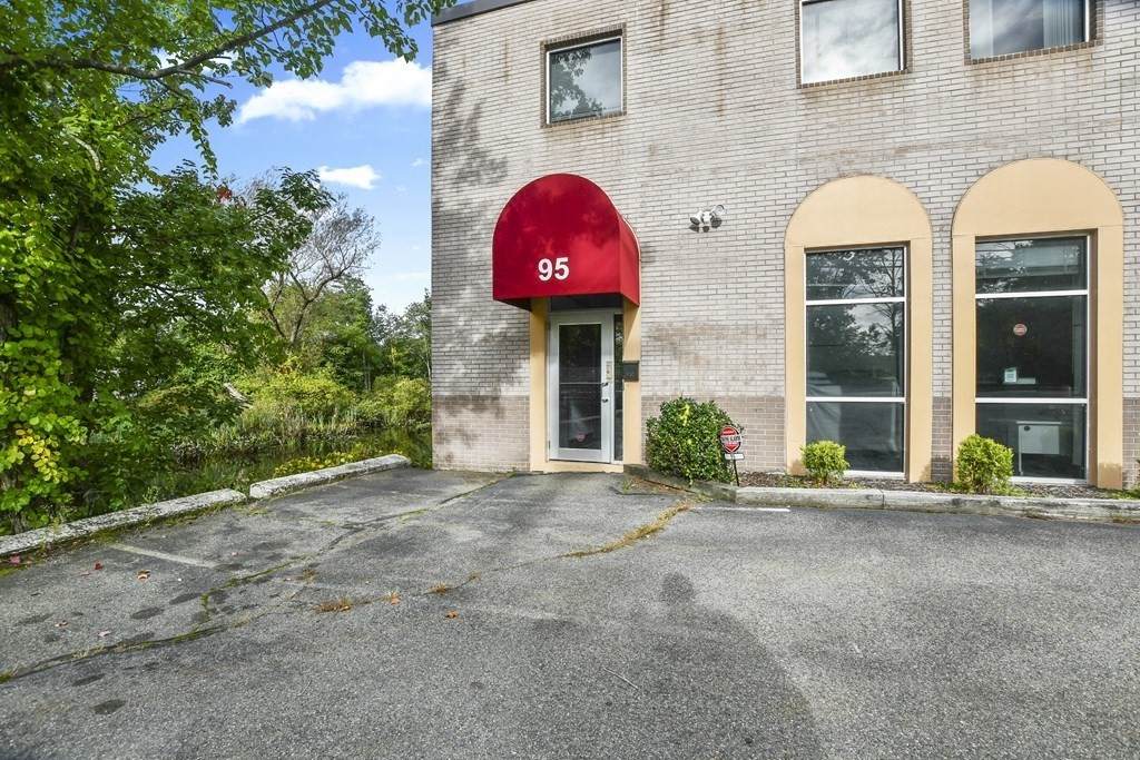 95 Terrace Hall Avenue - Photo 1