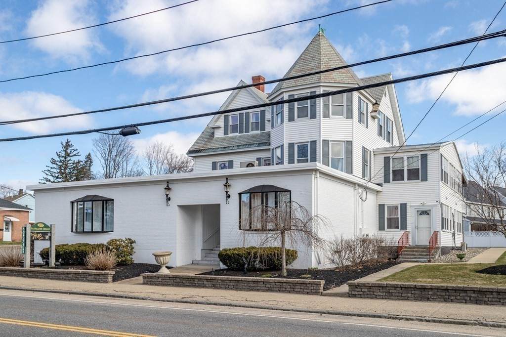 42 Lancaster St - Photo 1