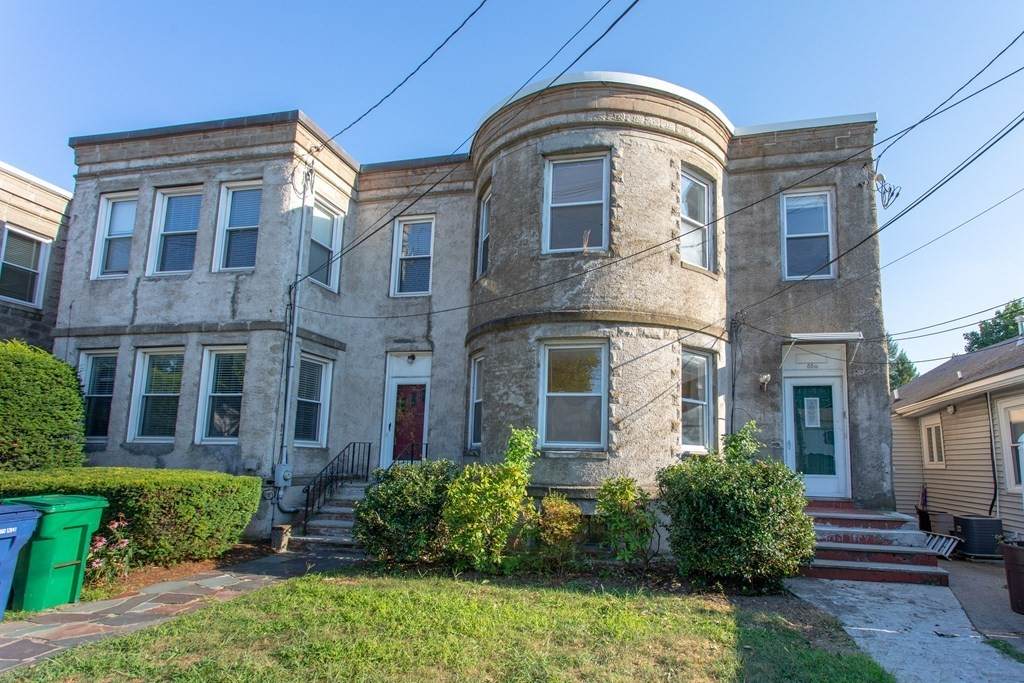 680 Boylston St - Photo 1