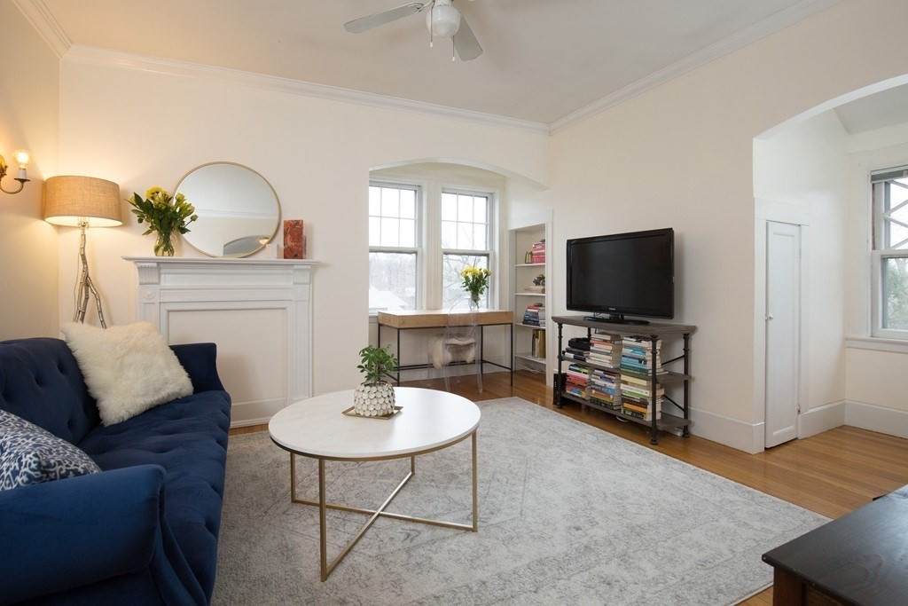 15 Braemore Rd - Photo 1