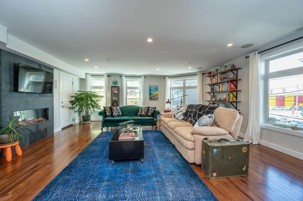 112 West 9th Street - Photo 1