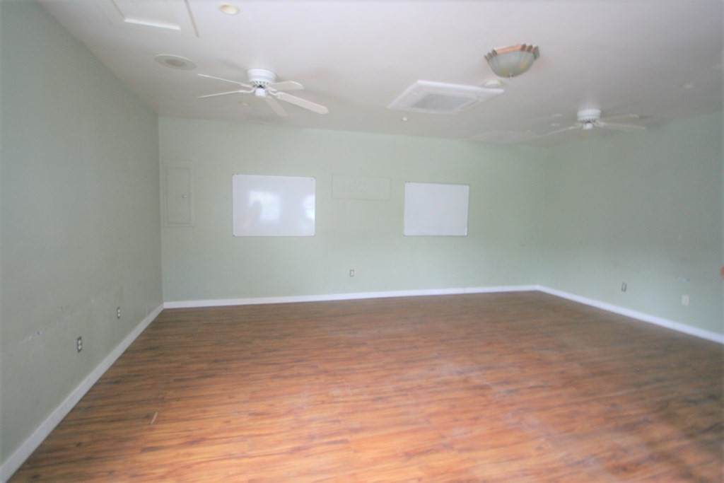 48 R Main - Photo 1