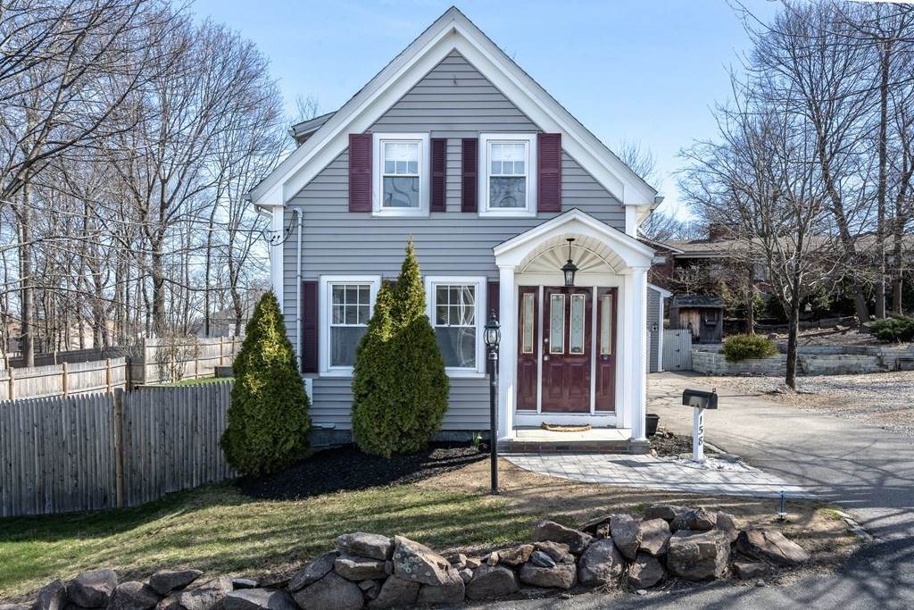 158 Phipps St - Photo 1