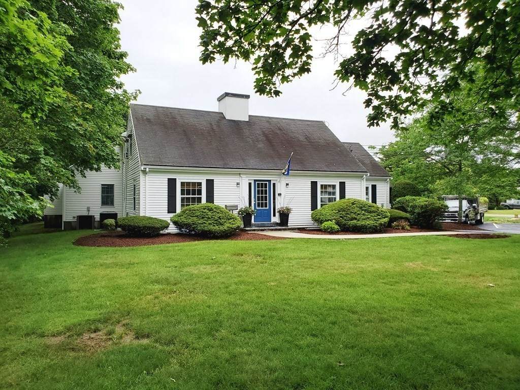 316 Washington Street - Photo 1