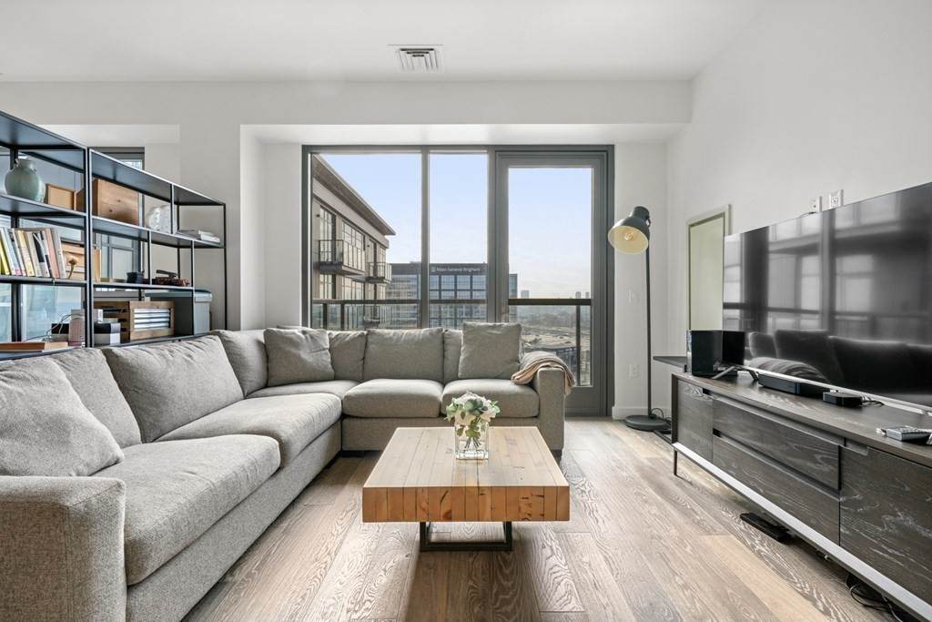 375 Canal St - Photo 1