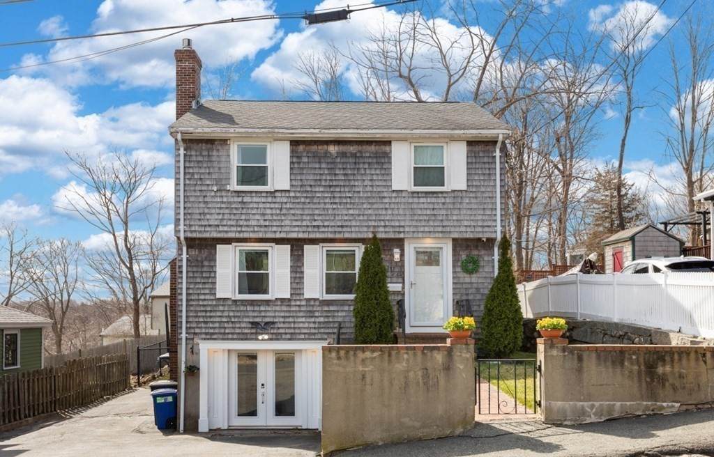 17 Summit Ave - Photo 1