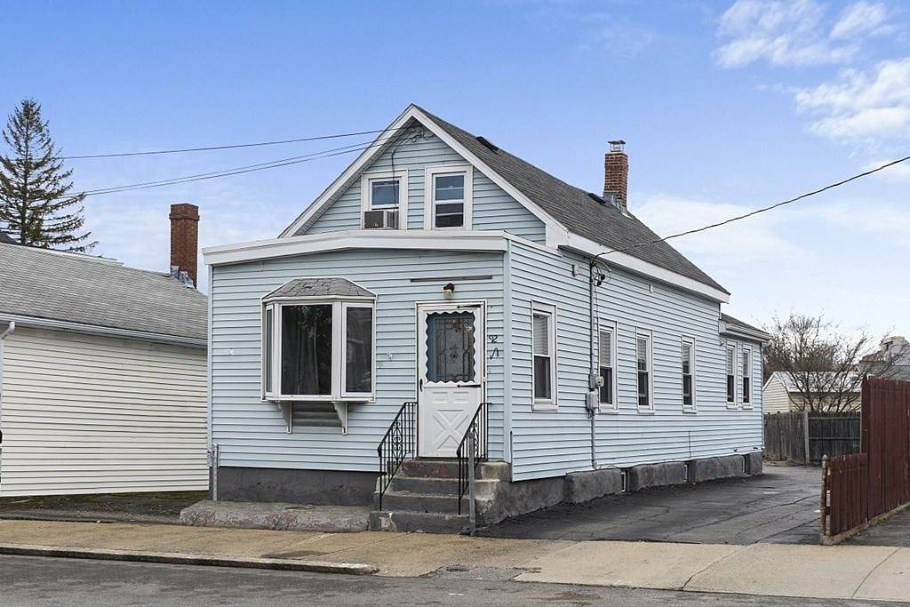 92 Tremont Street - Photo 1