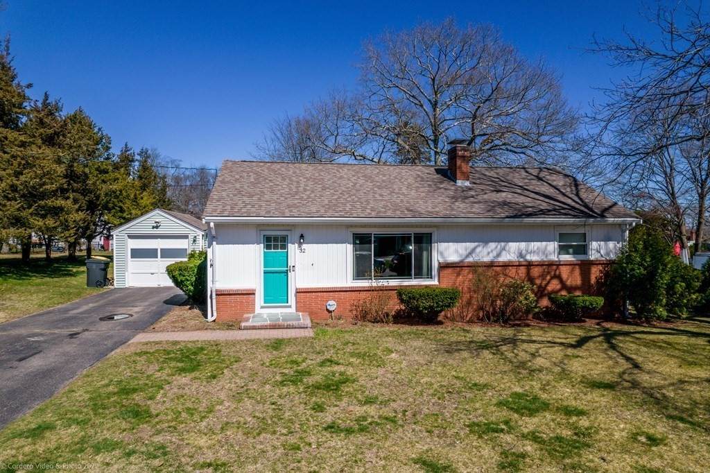 32 Cedar Rd - Photo 1
