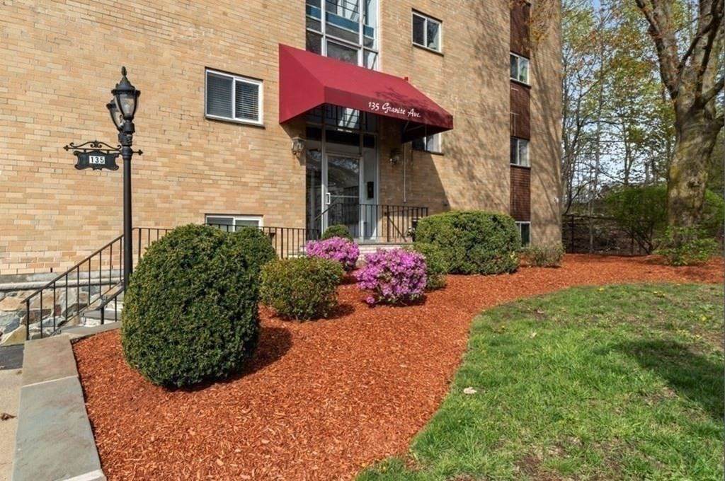 135 Granite Ave - Photo 1