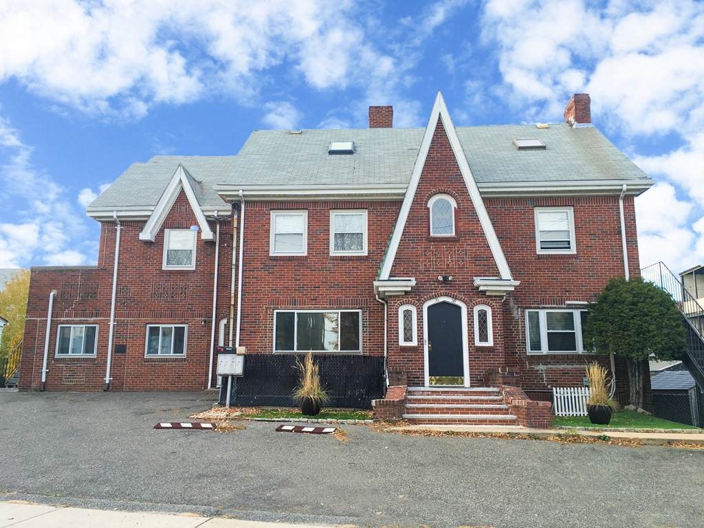 36 Saint Edward Rd - Photo 1