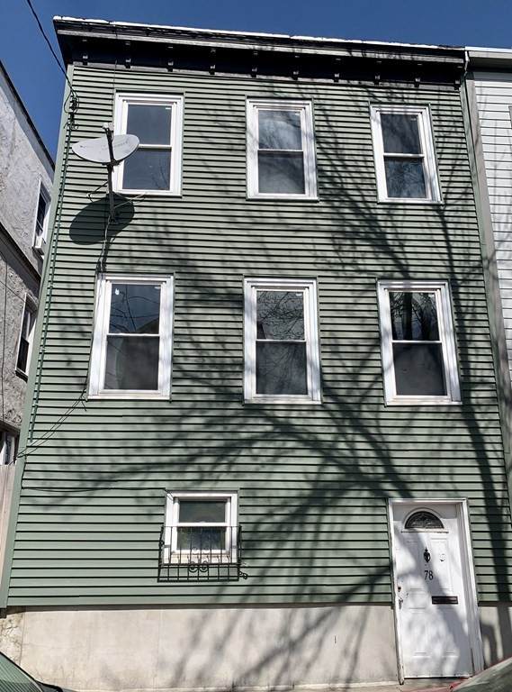 78 Everett St - Photo 1