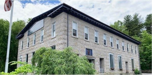 356 Manchaug Rd. - Photo 1