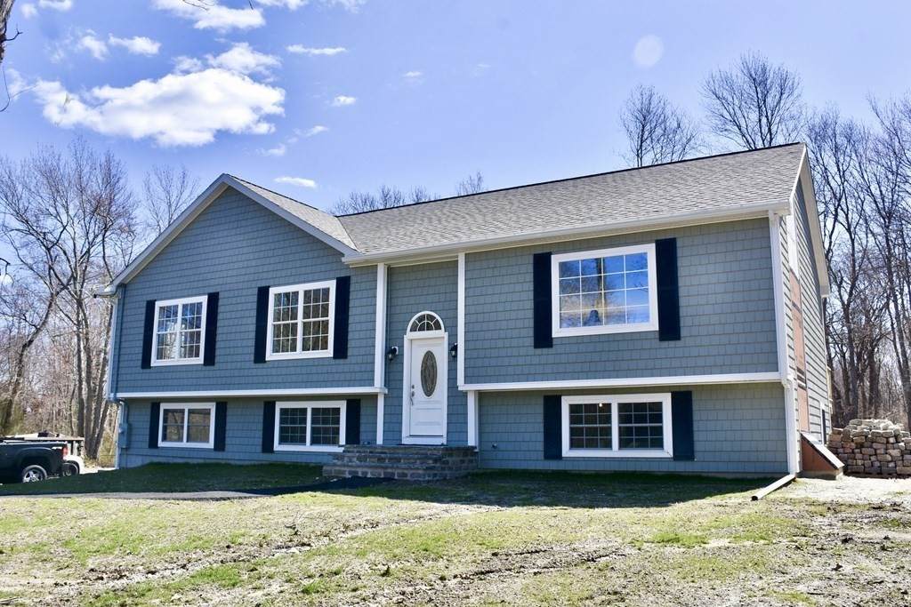 5 Woodlawn Rd - Photo 1