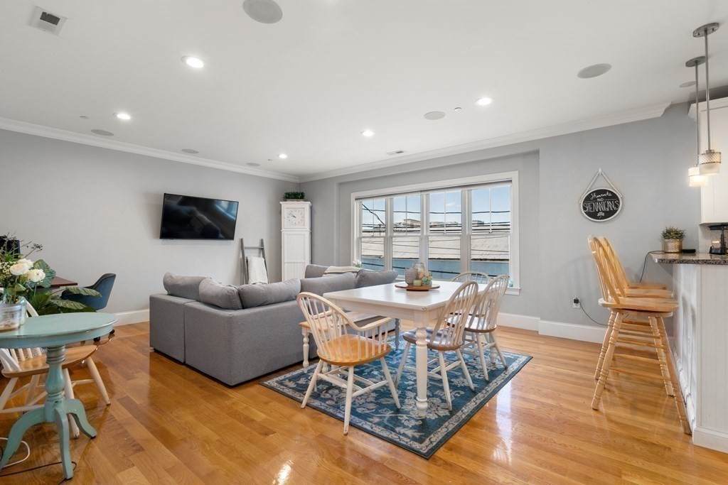 360 W 2nd St - Photo 1