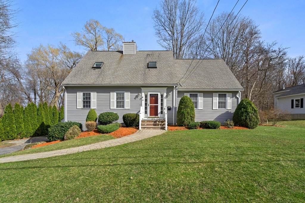 18 Agawam Ave - Photo 1