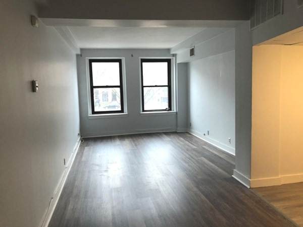 475 Commonwealth Avenue - Photo 1
