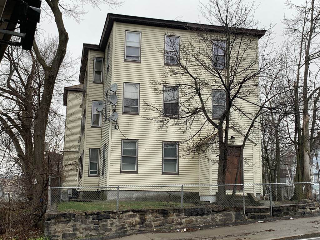 177 Belmont - Photo 1
