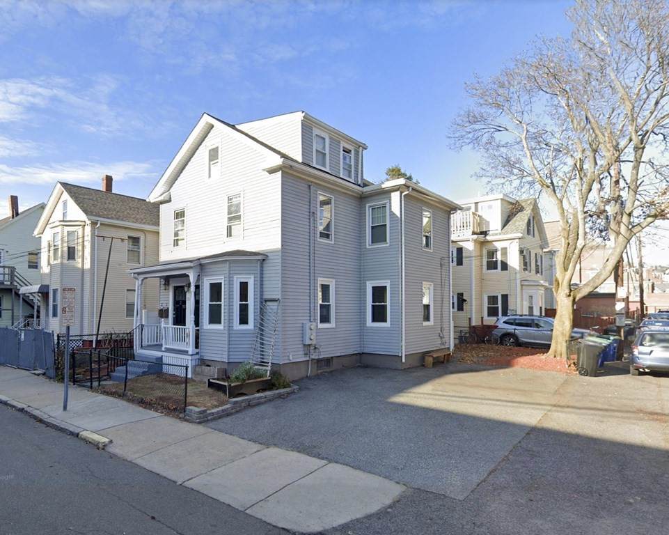 25 Tyler Street - Photo 1