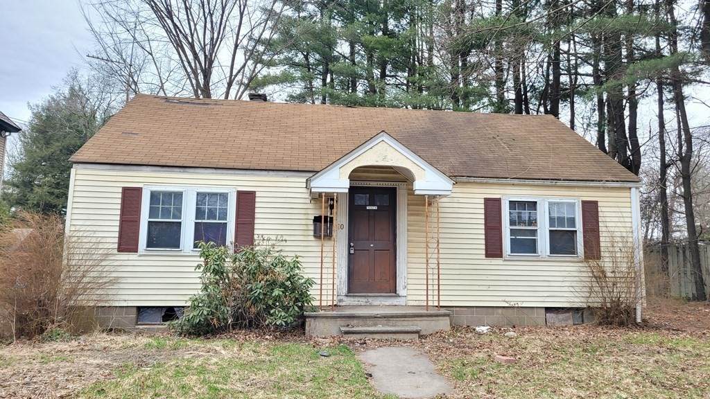 10 Southern Ave - Photo 1