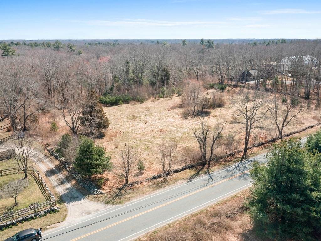 283 Plain St - Photo 1