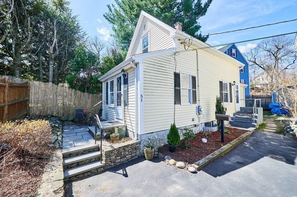 51 Smith St - Photo 1