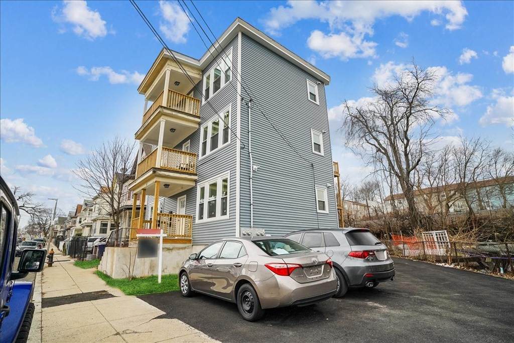 84 Ballou Avenue - Photo 1
