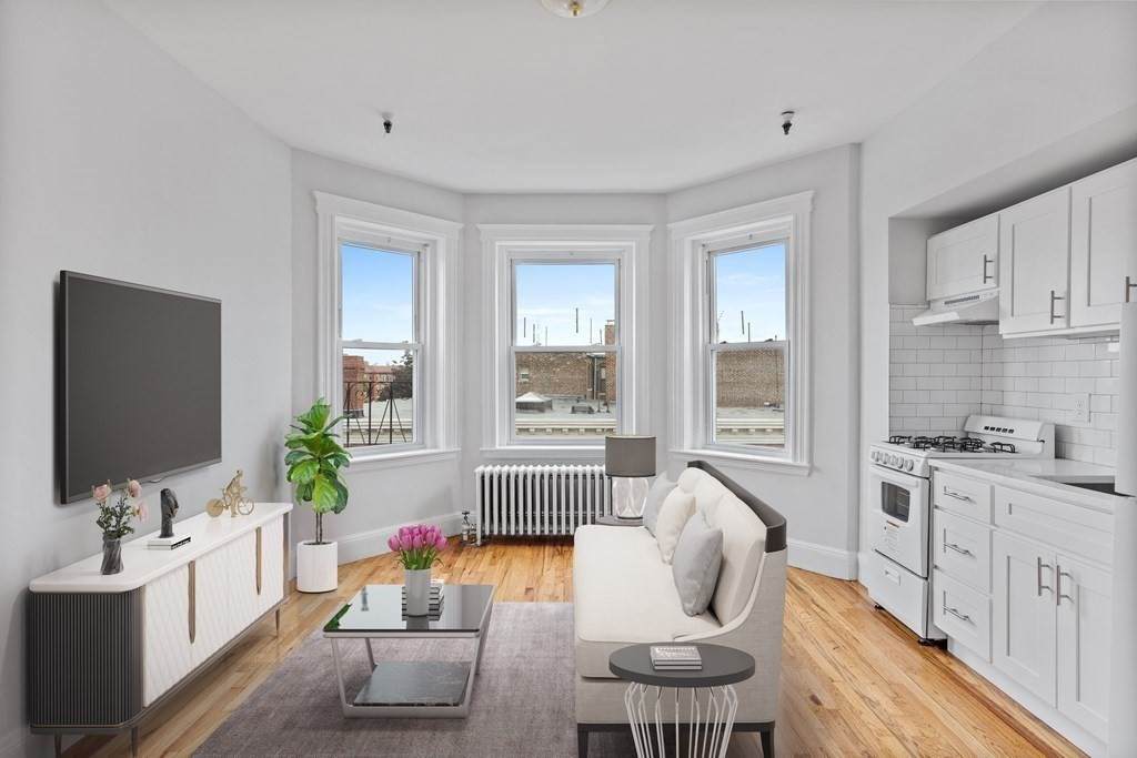 1330 Commonwealth Ave - Photo 1