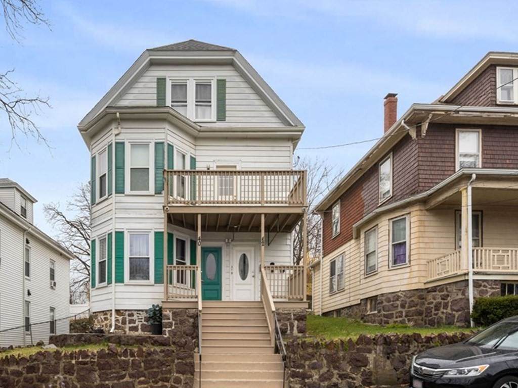 40-42 Raddin Grove Ave - Photo 1