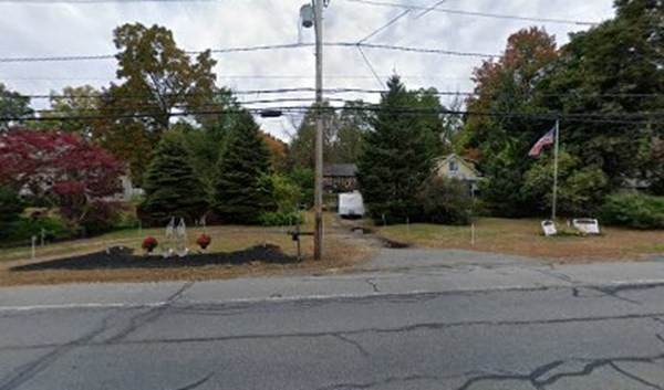 890 Amesbury Rd - Photo 1