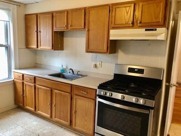 276 Belgrade Avenue - Photo 1