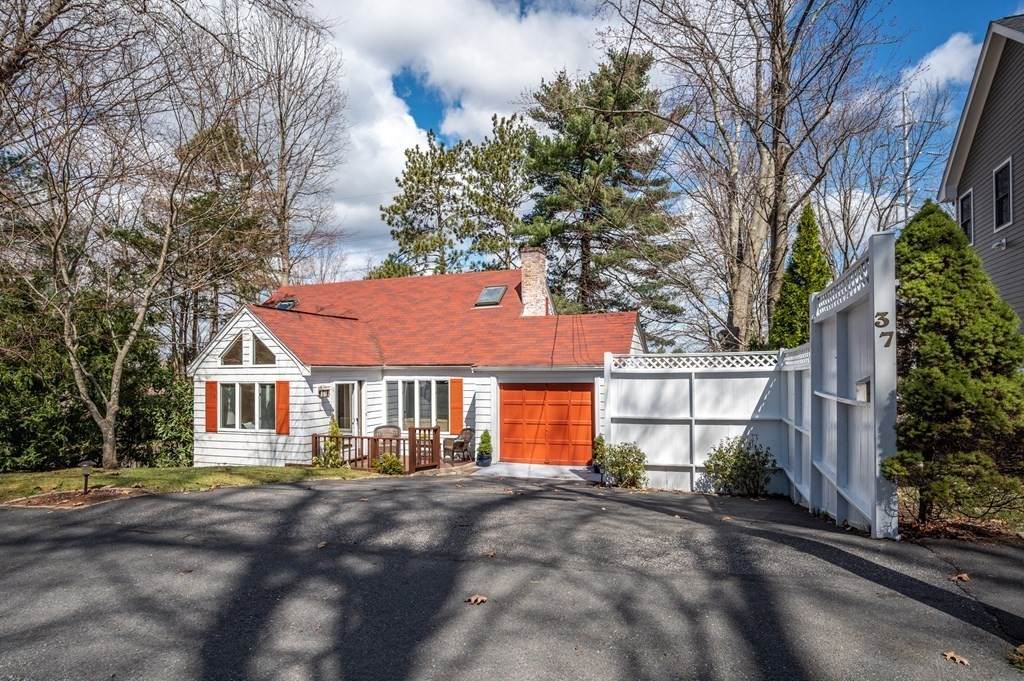 37 Gayland Road - Photo 1