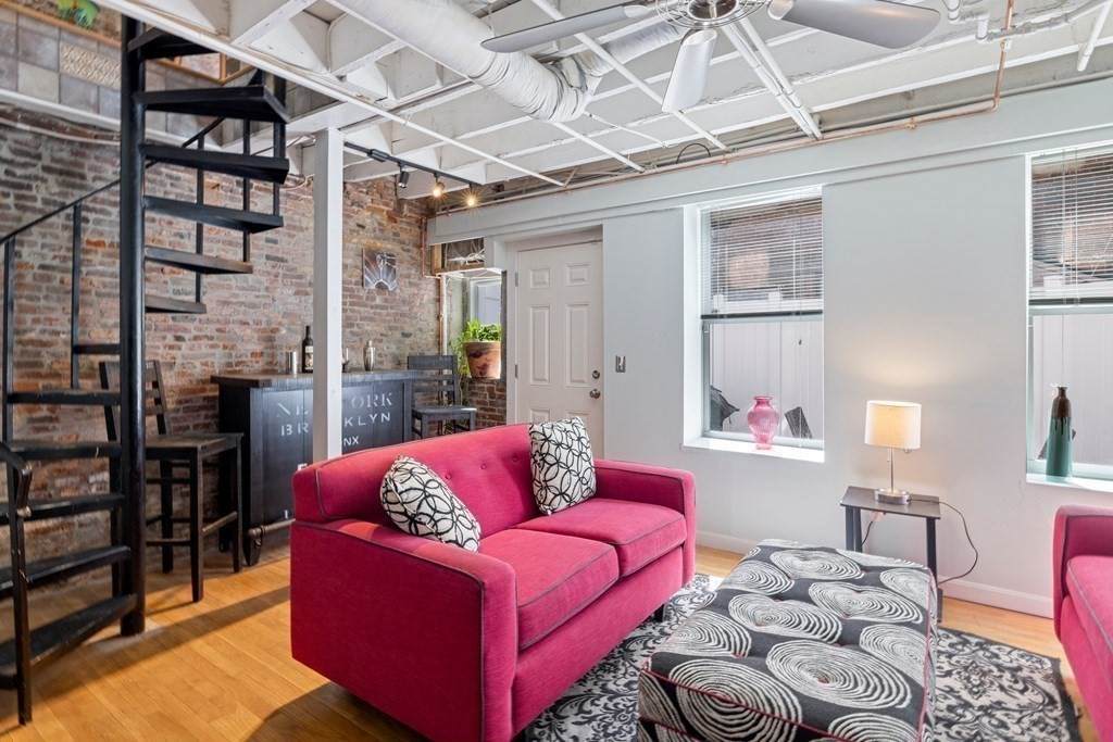 34 Sheafe St - Photo 1