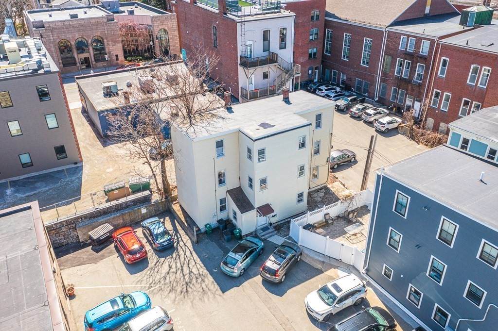 68 Gore St - Photo 1
