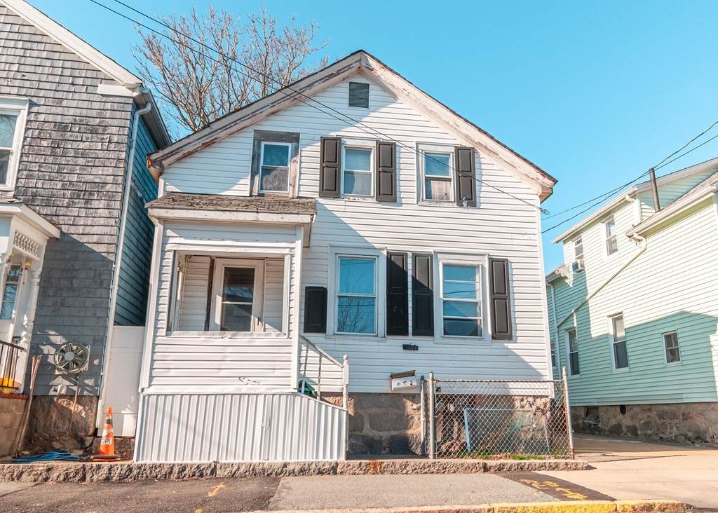 103 Sycamore St - Photo 1