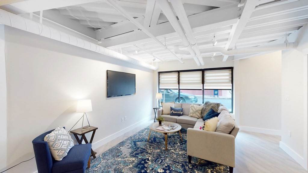 305 Webster - Photo 1