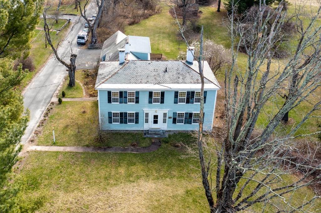 27 East St - Photo 1