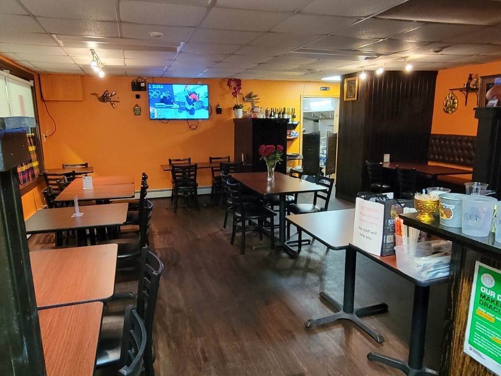 250 Dracut Business For Sale - Photo 1