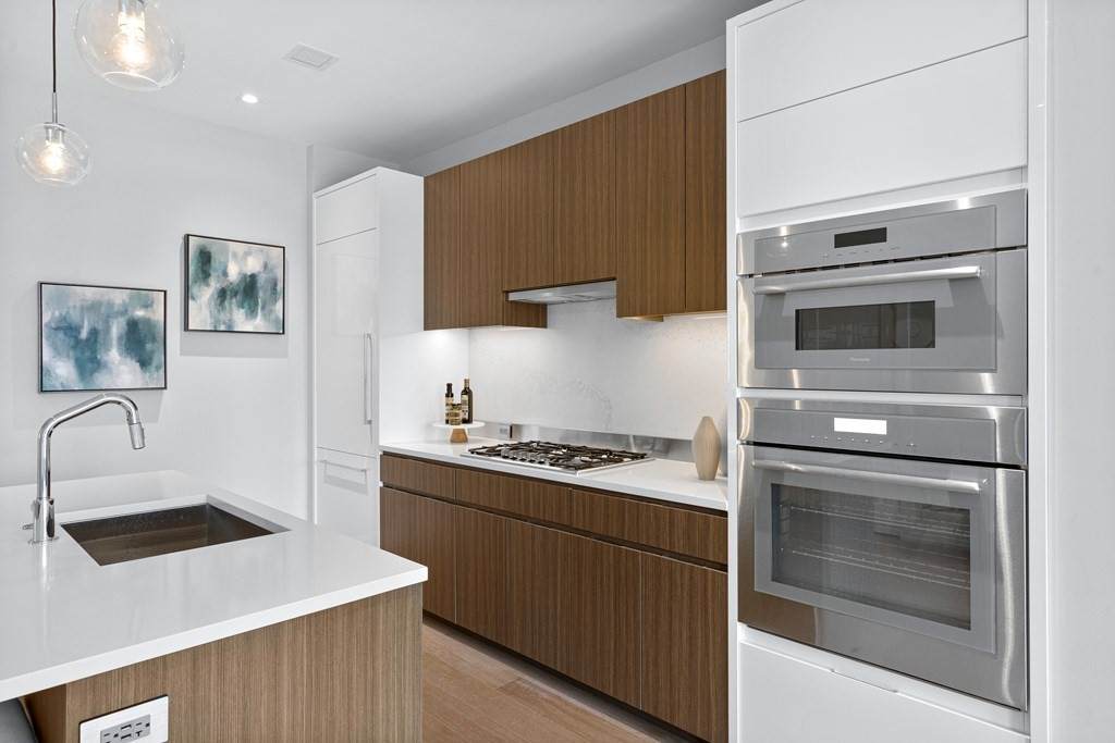 100 Shawmut Avenue - Photo 1