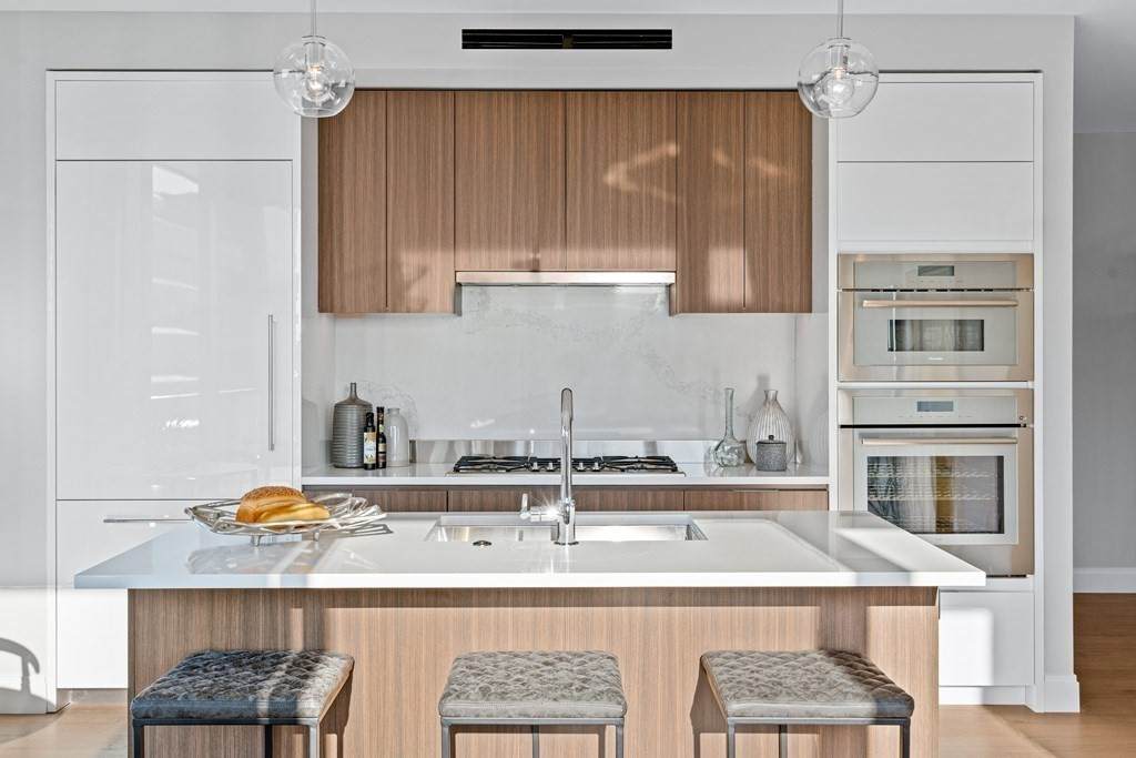 100 Shawmut Avenue - Photo 1