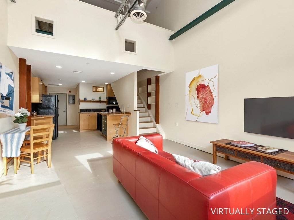 93 Harvey - Photo 1