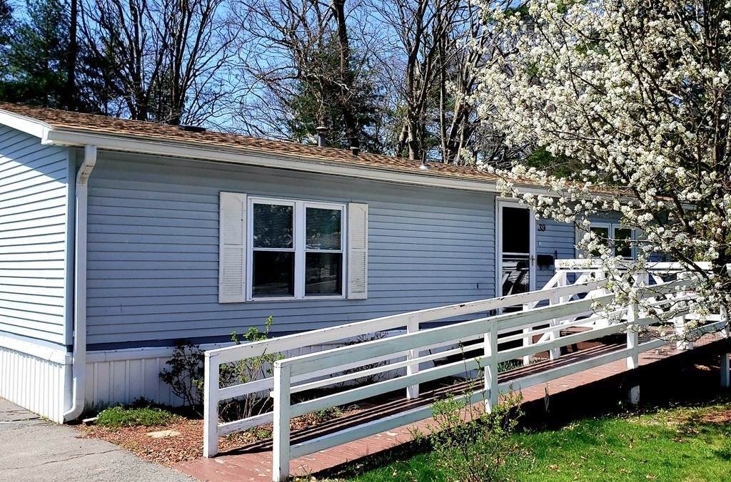 39 Friendship Drive - Photo 1