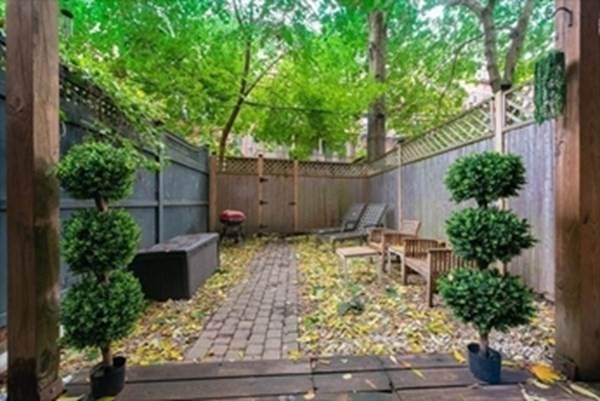 50 Montgomery St - Photo 1
