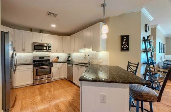 130 Tremont Street - Photo 1
