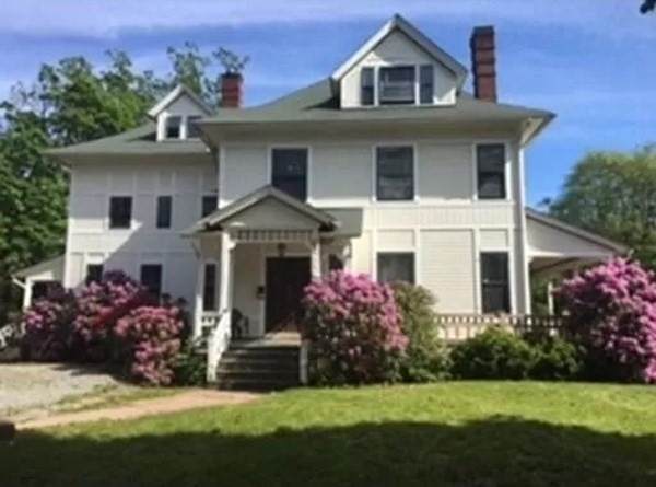 1 Crescent Hill - Photo 1