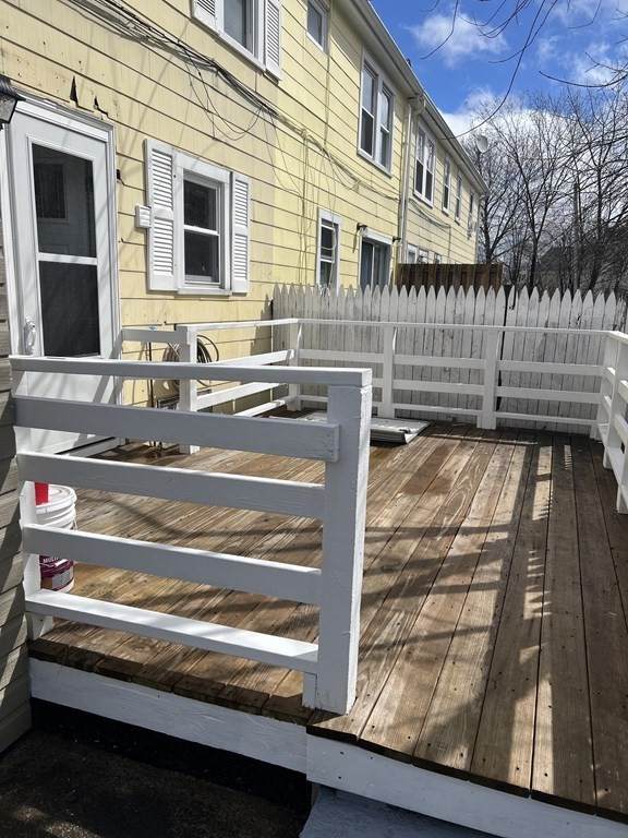 23 Keyes St - Photo 1