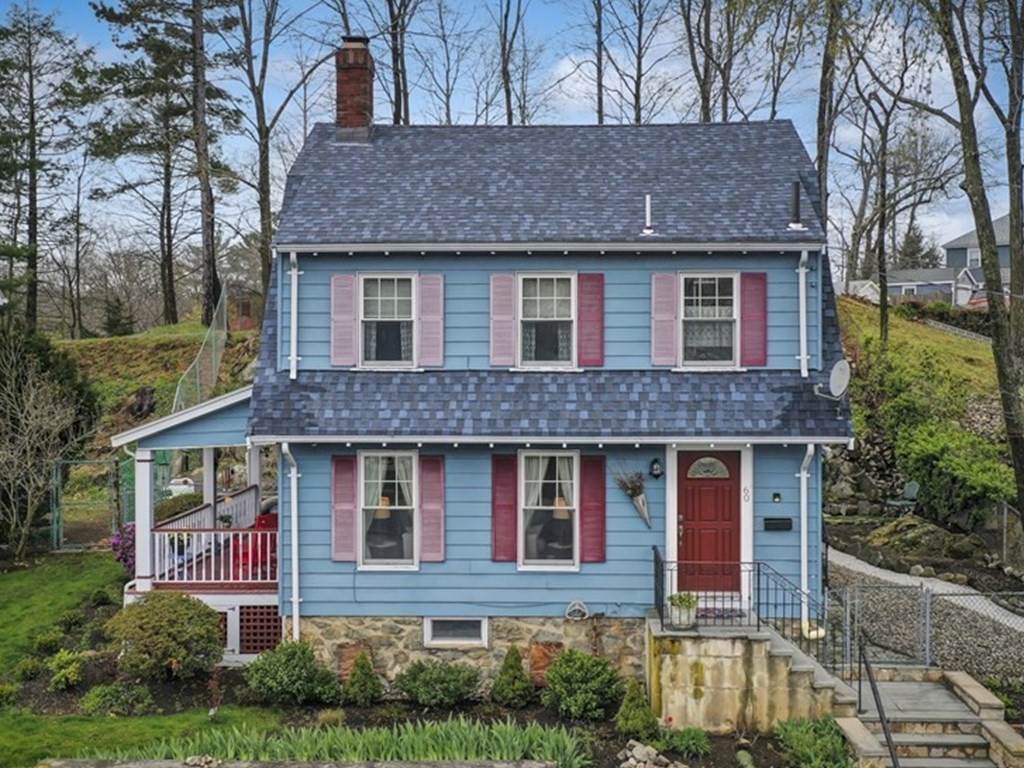 60 Elm St - Photo 1